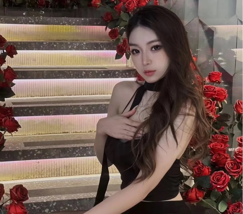 Escorts Crosshill Glasgow - Photos for 24H 🍑 Asian Girl – Tight, Sweet & Addictive 💦