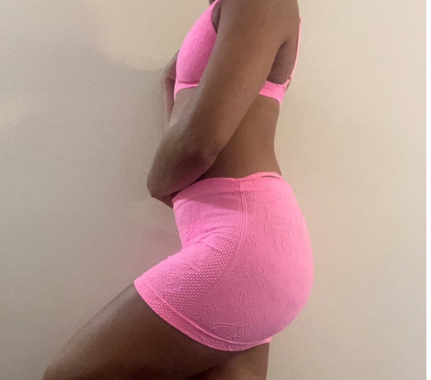 Photos for Amber 07518037057 Golders Green London 25 y o 30 mins £110