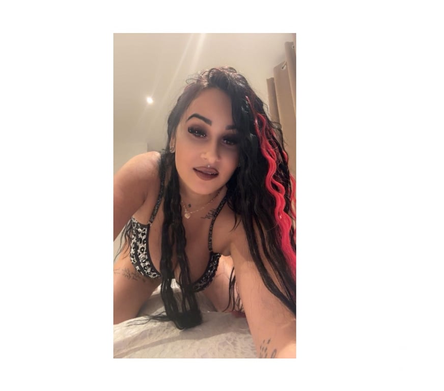 Escorts East London Stratford - East London - Photos for Rebecca party 🎉 girls new in you are town