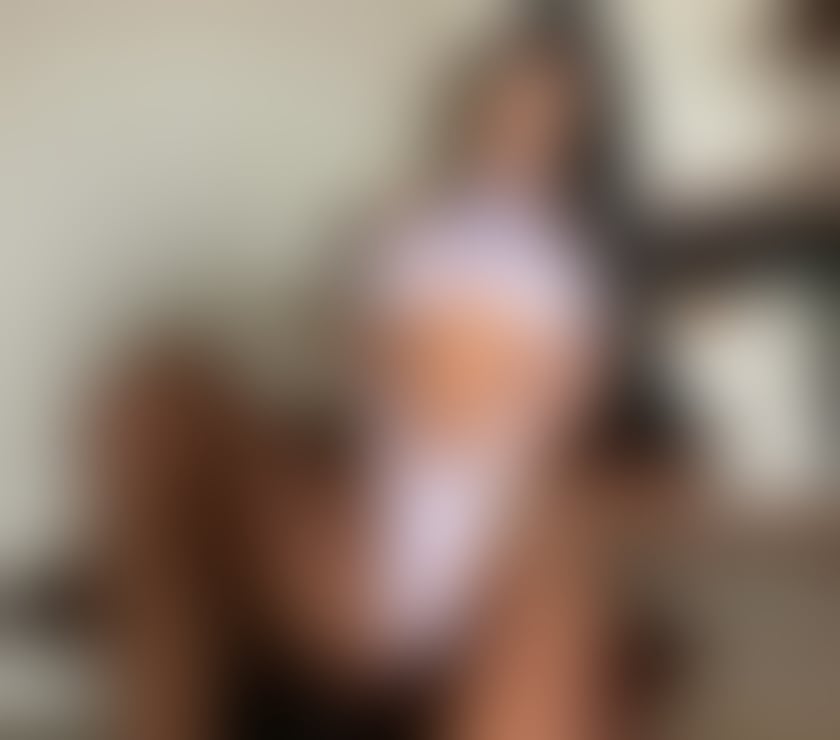 Escorts Kent Canterbury - Photos for 🔞Bombshell Party🥂Strap-on lovers?Domination ALEVEL💦