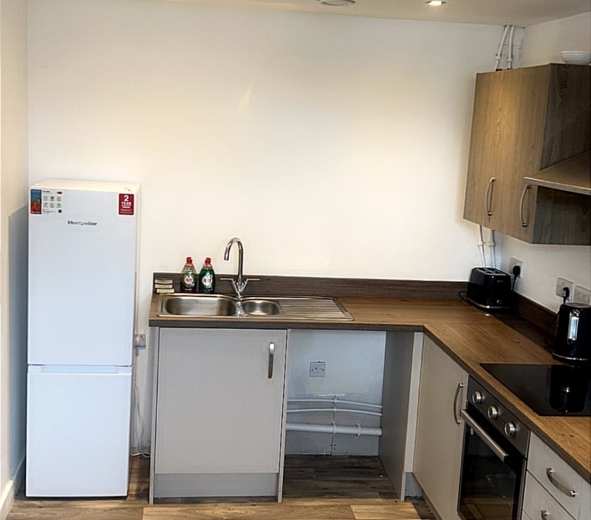 Property to Rent Bury Town Centre Bury - Photos for Apartment For Rent
