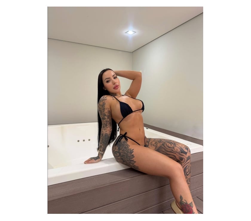Escorts West London Hounslow - Photos for SENSUAL LATINA🔥SWEET & NAUGHTY😈HOT SERVICE