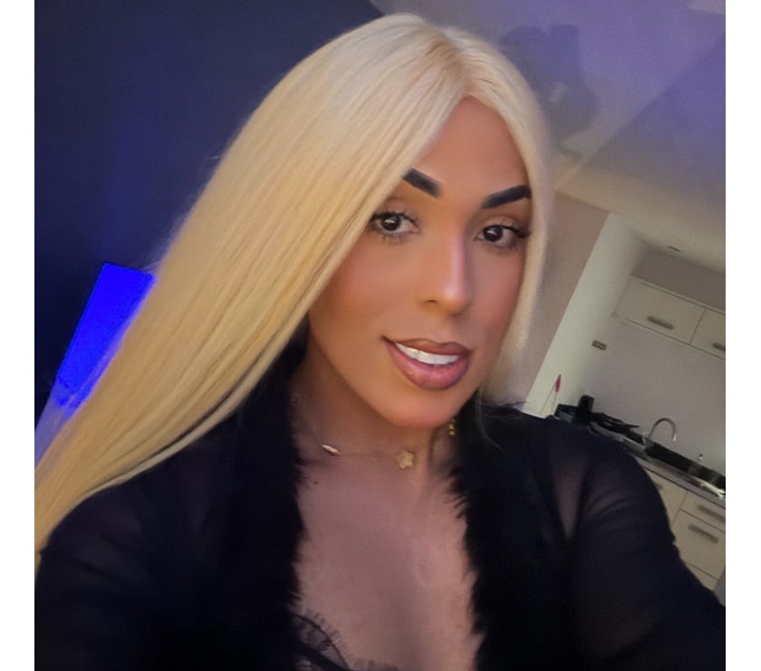 Trans Escorts County Durham Durham - County Durham - Photos for THIFANY BLOND🔥TRANSEX🔞🍑FULL SERVICE👌P@RTTY 🥳
