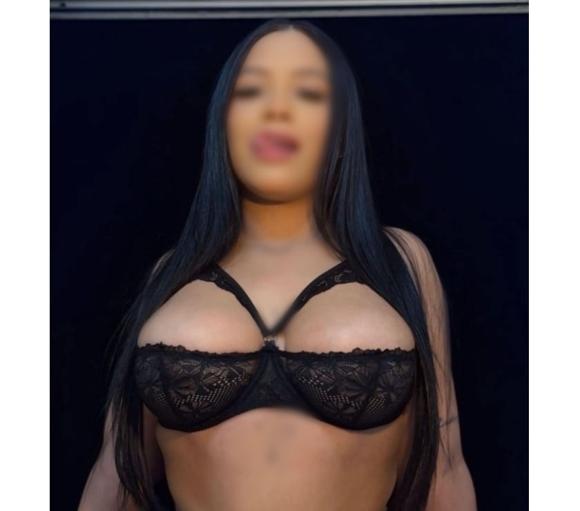  Escorts Huddersfield Kirklees - Photos for Hi gentlemen my name is Malina🥳🥳🥳🥳🥳💋