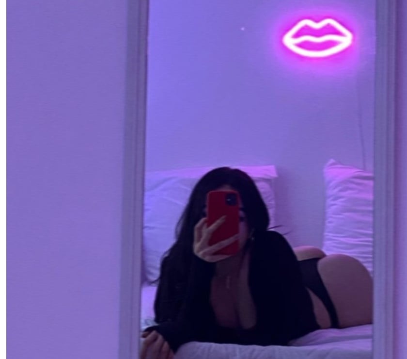 Escorts North London Enfield - Photos for 🩷BONNIE HERE FOR ONLY FEW HOURS DON’T LOSE🩷