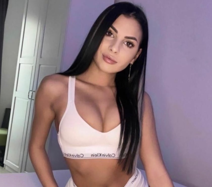 Escorts Cambridge City Centre Cambridge - Photos for Selinn now in your area! Incall&Outcall! Best party time!