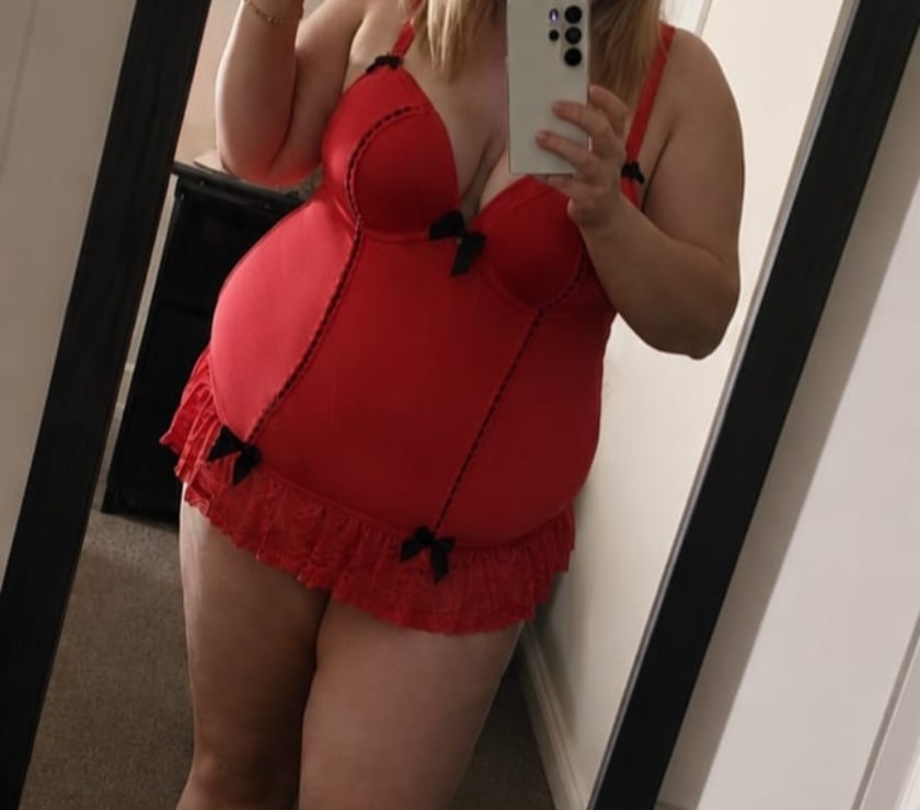  Escorts & Erotic Massage Inverness Highland - Photos for Local girl, here to please