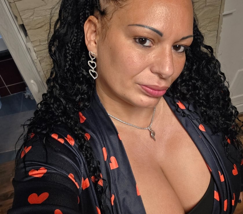 Escorts Greenford Ealing - Photos for Sexy Simona Best service. OWO CIM Last 2 days