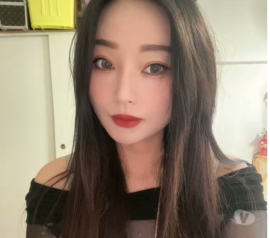 Escorts South East London Croydon - Photos for New girl just coming,Asian escort