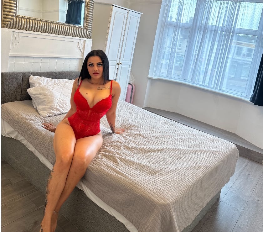 Escorts The Hale North West London - Photos for NINA SEXY🍑BEST SLOPPY BJ❤️‍🔥OWO🫦