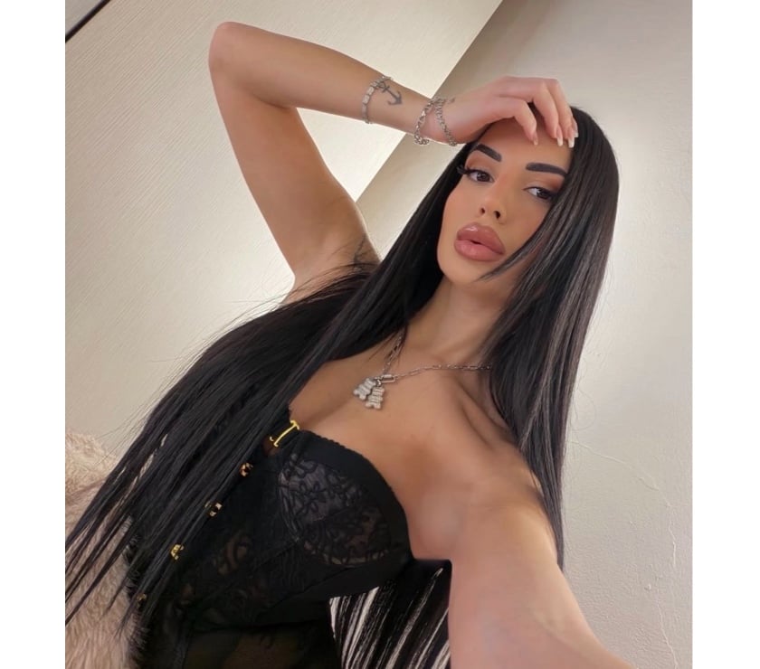 Escorts Shepherd`s Bush Market Station West London - Photos for 💋HOT, SEXY BRUNETTE AND HARD TO FORGET 🔥