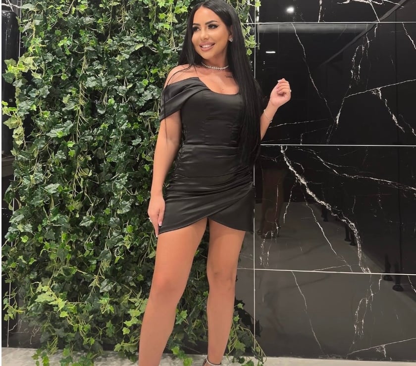 Escort Luton Town Centre Luton - Photos for Lara and massage