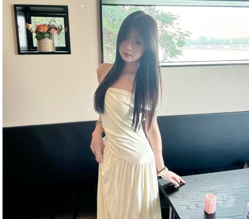 Escorts South East London Croydon - Photos for I am a gentle, kind, and generous Asian girl