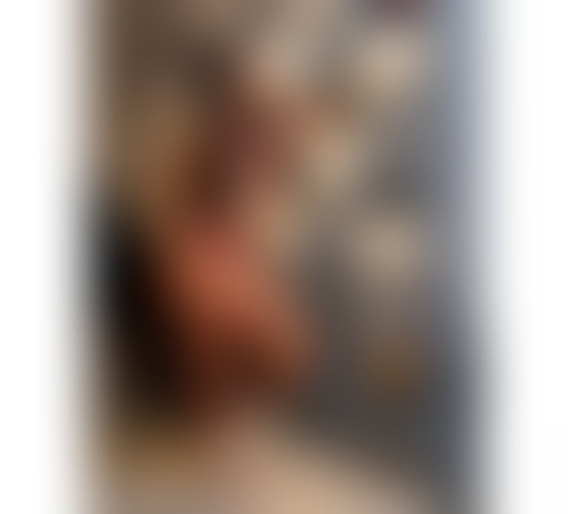 Escorts Battersea South West London - Photos for Laura - Brazilian Partyyy girl (extras)
