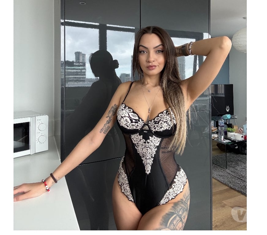 Escorts West Midlands Wolverhampton - Photos for KASSY BRANDÃO❤️‍🔥GIRLFRIEND🇧🇷 REAL 💯%