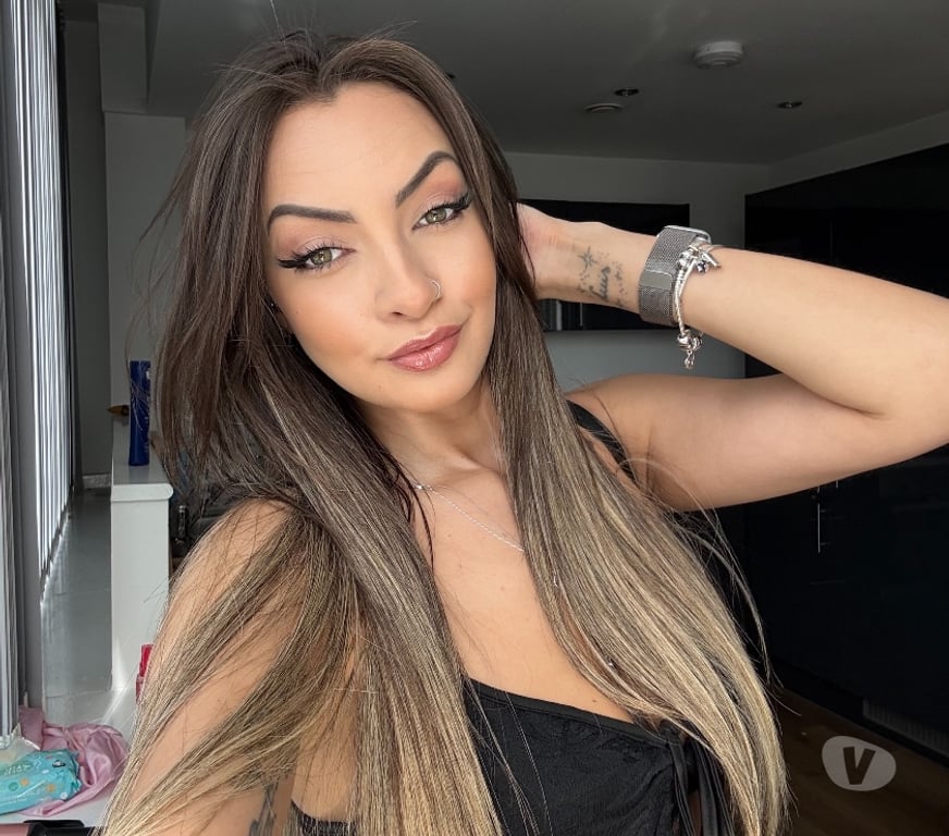 Escorts West Midlands Wolverhampton - Photos for KASSY BRANDÃO❤️‍🔥GIRLFRIEND🇧🇷 REAL 💯%