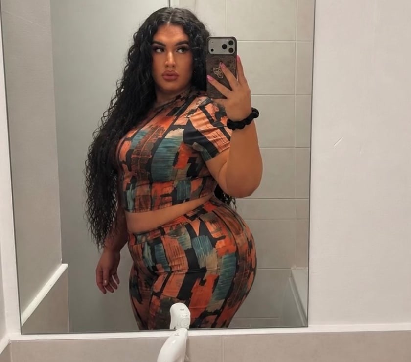 THICK FATASS SNACK IN E16 👄 GAME TOP TIER Amelia