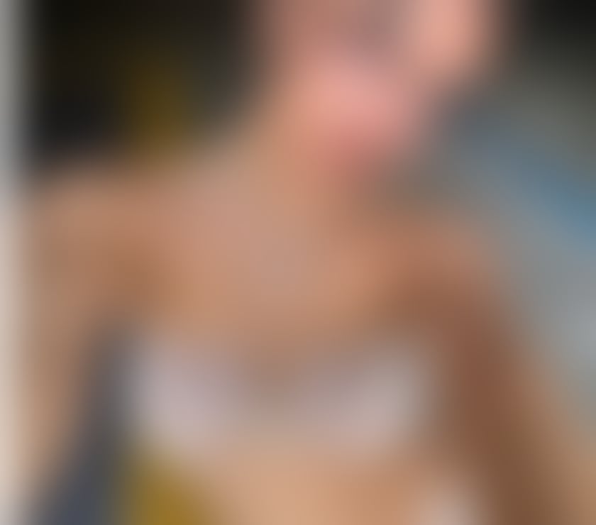 I'm Júlia new here, I love parties.🥰🥰