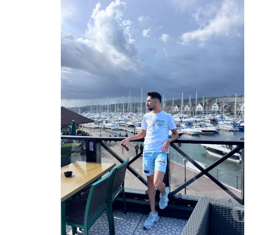  Gay massage Hampshire Portsmouth - Photos for 🔥😈🇧🇷HOT ANDREW NAUGHTY BRAZILIAN 🍑🍆🔥