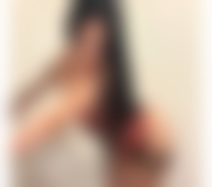 Escort Acton West London - Photos for EMMA PARTY GIRL❤️❣️REAL PHOTO❤️BEST SERVICE