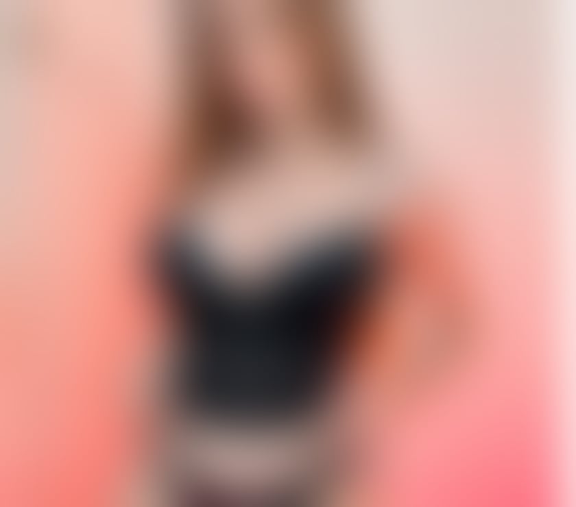 Escorts Leigh Sports Village Wigan - Photos for Petite blonde💕Medea 💕Party 💕Real pictures💯