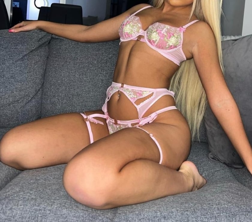 Escorts Cambridge City Centre Cambridge - Photos for SOFIA, BEST IN TOWN🔞ON TOUR🫦