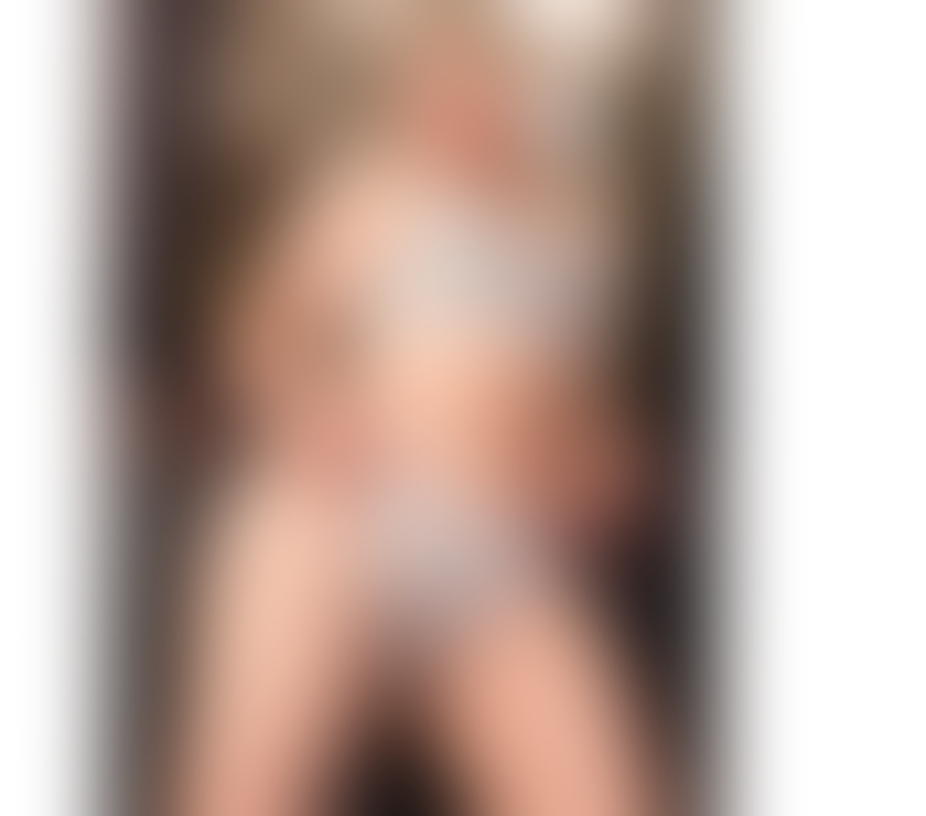 Transsexual Bayswater Station Central London - Photos for Hot🔥Shemale Iza Venturini available now.