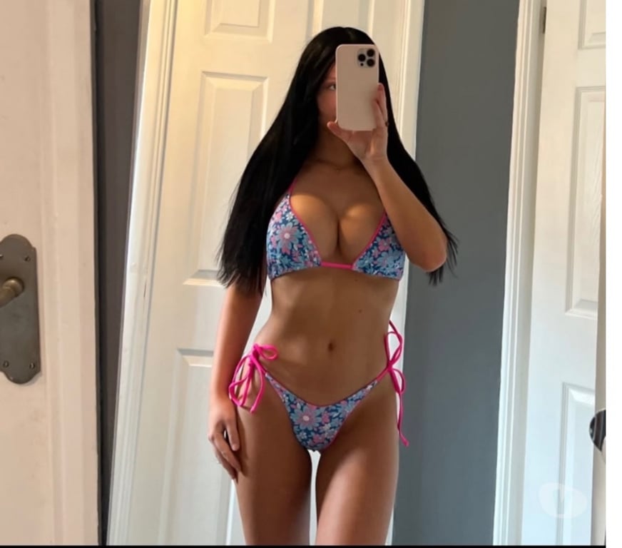 Escorts Cardiff Cardiff City Centre - Cardiff - Photos for Sara 100% British 🥵😈Porn Star ⭐ Back 😜