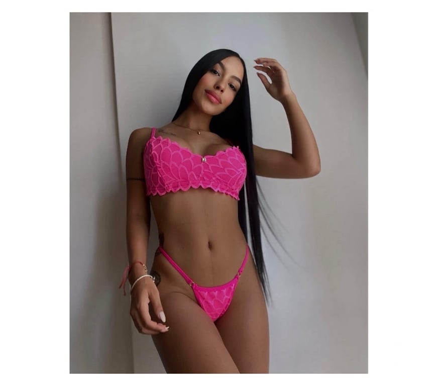 Escorts Brent Wembley - Brent - Photos for LARA PARTY GIRL 🇧🇷💋❤️👏