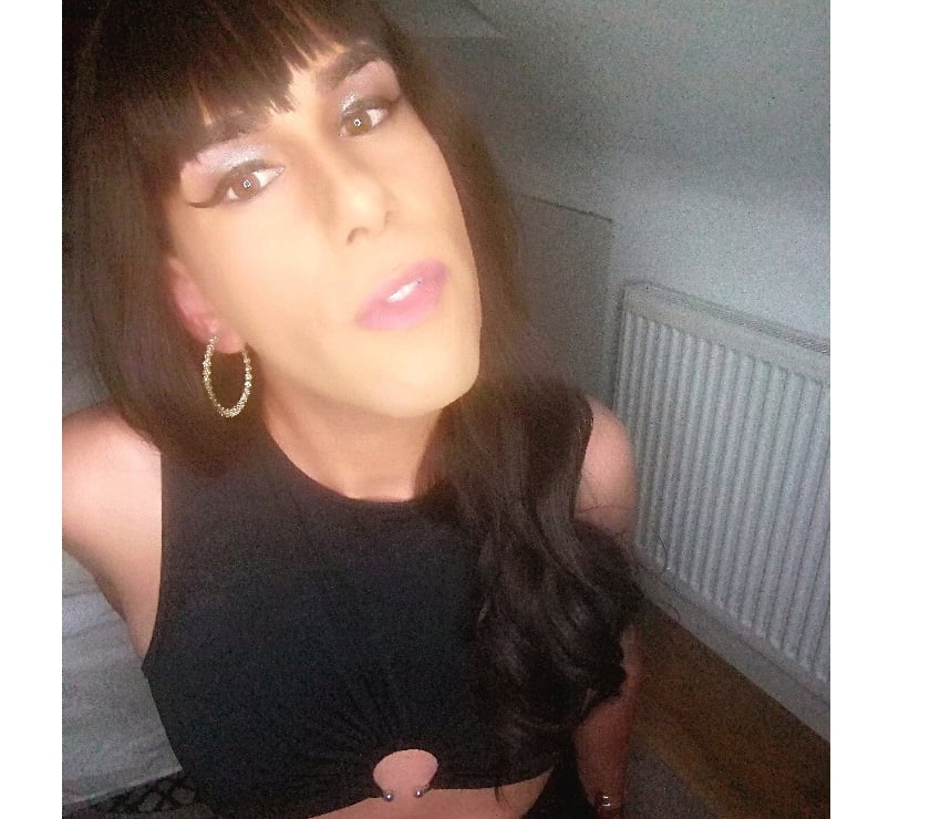 Gay Dating Walthamstow Central Station East London - Photos for Feminine Tgirl for masculine straight men
