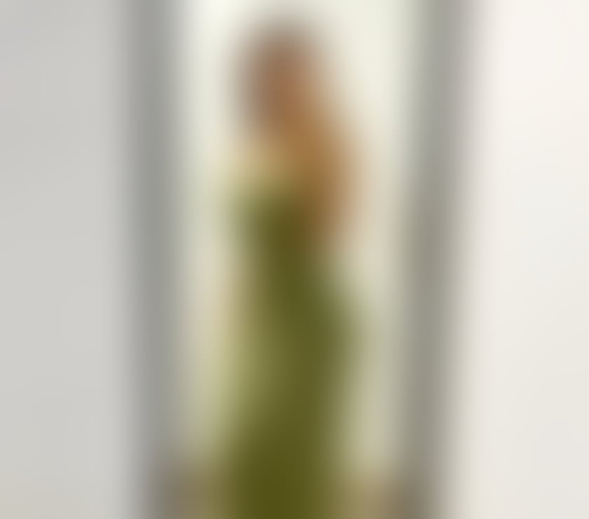 Escorts Woolwich South East London - Photos for Sweet Celeste 💙 party 🍾 girl🥂
