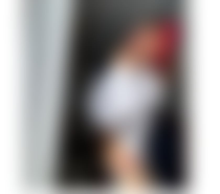 Escorts Epsom Epsom and Ewell - Photos for redhead for a short season in Epsiom
