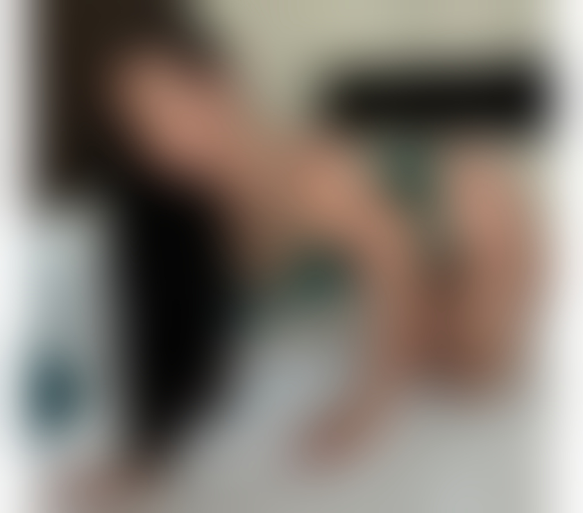 Escorts London Gatwick Airport Crawley - Photos for Alice, Mistress New Girl In Town 😘