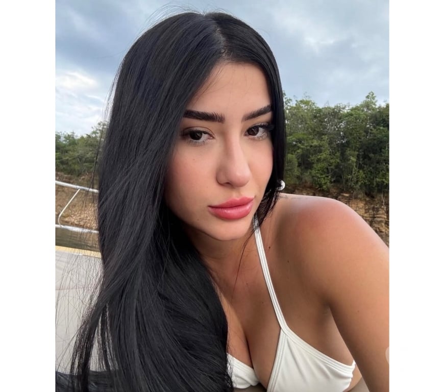 Escorts East London Barking Station - East London - Photos for REAL PHOTOS, CHARMING, SEXY & ELEGANT 💋❤️‍🔥