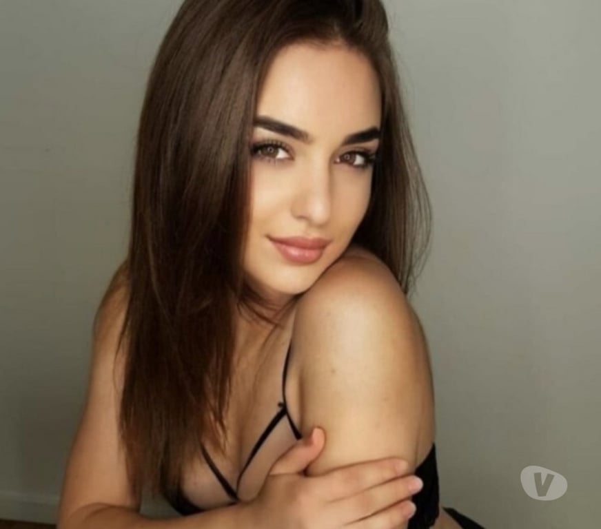 Escorts South East London Eltham - South East London - Photos for 🩷Aryana🩷NEW IN TOWN❤️PARTY GIRL ❤