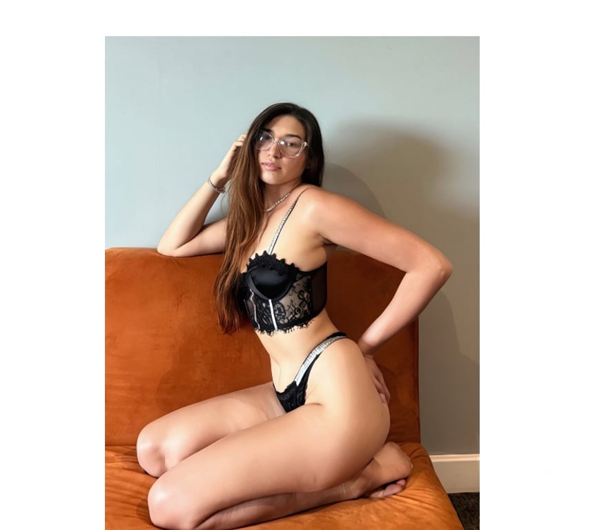Escorts Cardiff Cardiff City Centre - Cardiff - Photos for 🩷PINK🩷 😝 BEST BJ EVER 😝💦FULL GF🇧🇷🥰