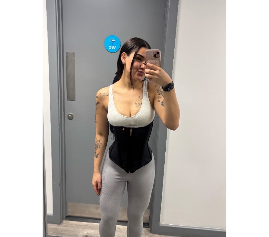 Escorts South West London Richmond upon Thames - Photos for Thuany 🇧🇷like party 🎉 😈