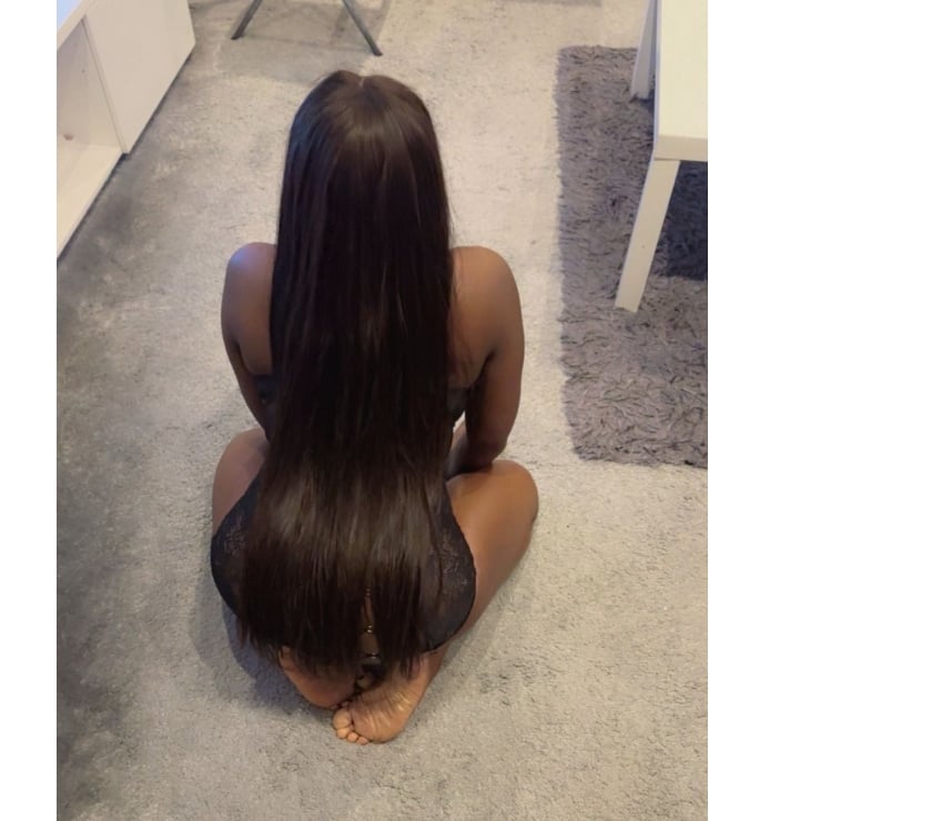 Photos for MELANIN🖤,PARTY GIRL💃💃,BEST OWO,NEW IN TOWN