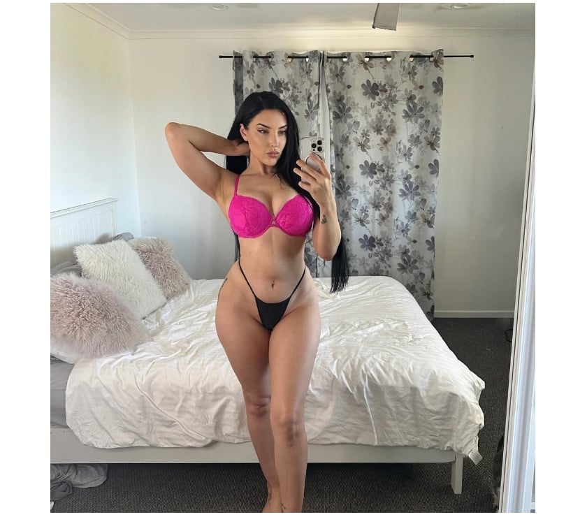 Escorts Portsmouth City Centre Portsmouth - Photos for QUEEN OF 🔥KISS💋OWO💦PARTY Outcall Natasha♥️🍷