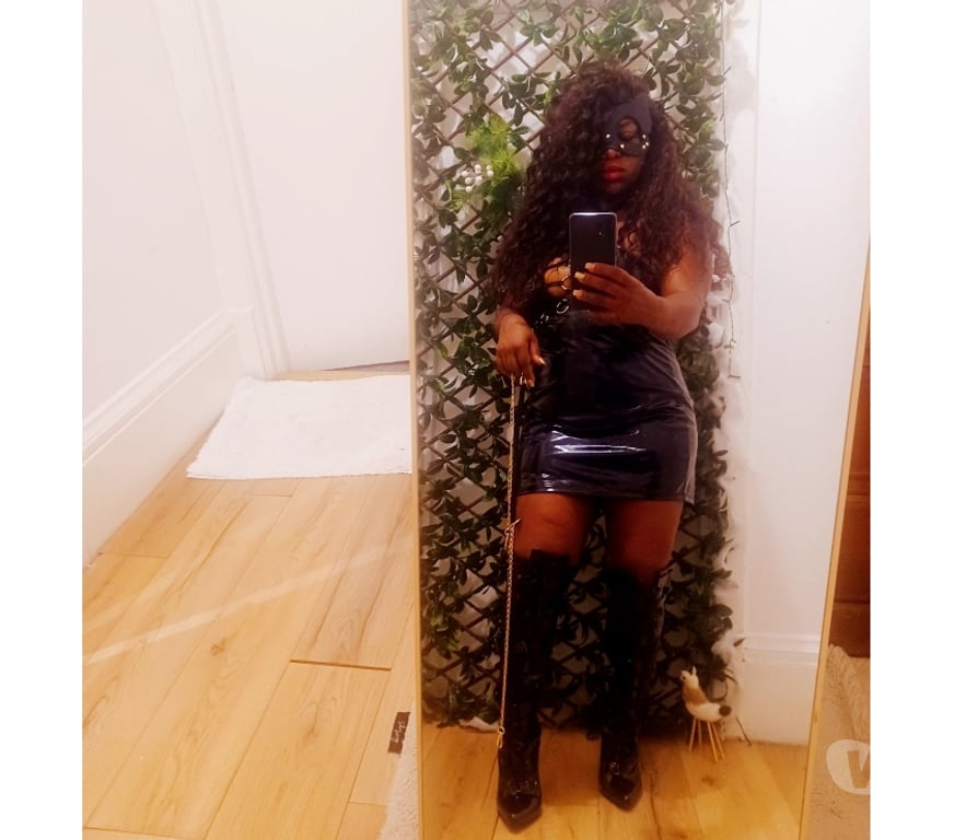 Escorts Bedfordshire Luton - Photos for KARLLA BLACK WOMAN