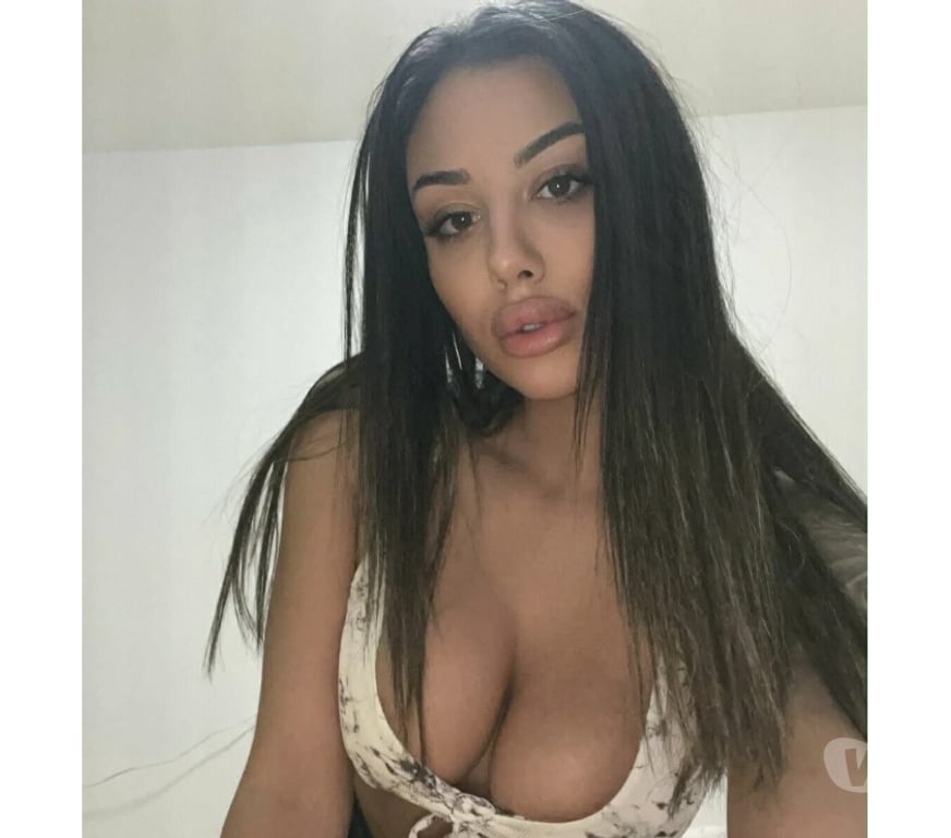 Escorts East London Redbridge - Photos for Hi! I am Karla new in city😘