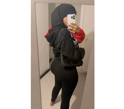 Transsexual Escorts Tottenham Hale North London - Photos for Hijabi Trans Ilhan Somali