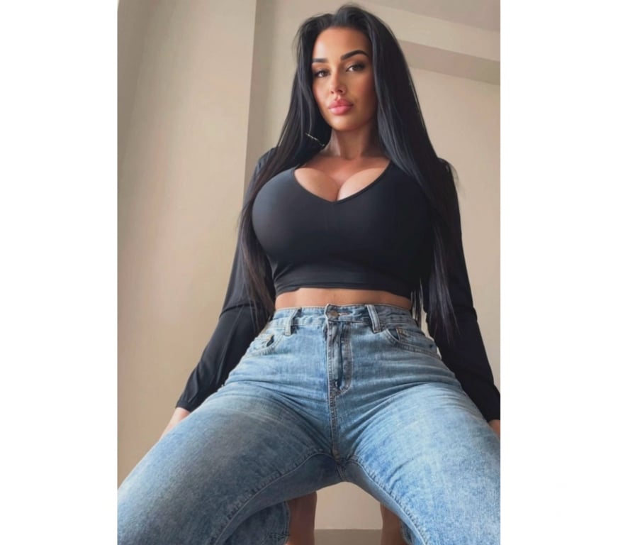 Escorts West London Hillingdon - Photos for 💜Amy , party girl 💜