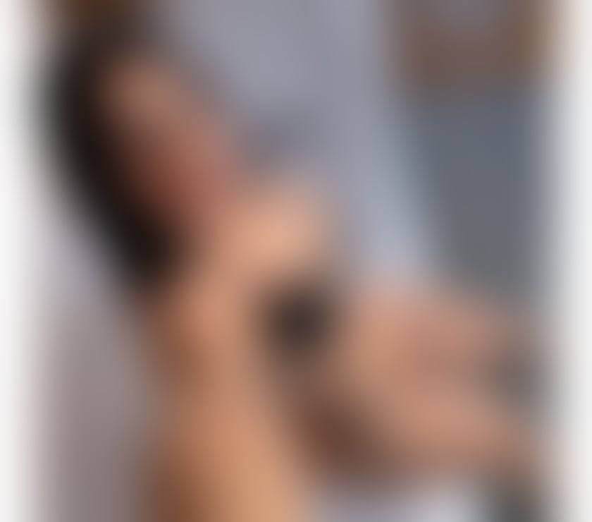 Escorts West Yorkshire Leeds - Photos for Lisa Brazilian 🇧🇷 new in town 💜 available 🍒