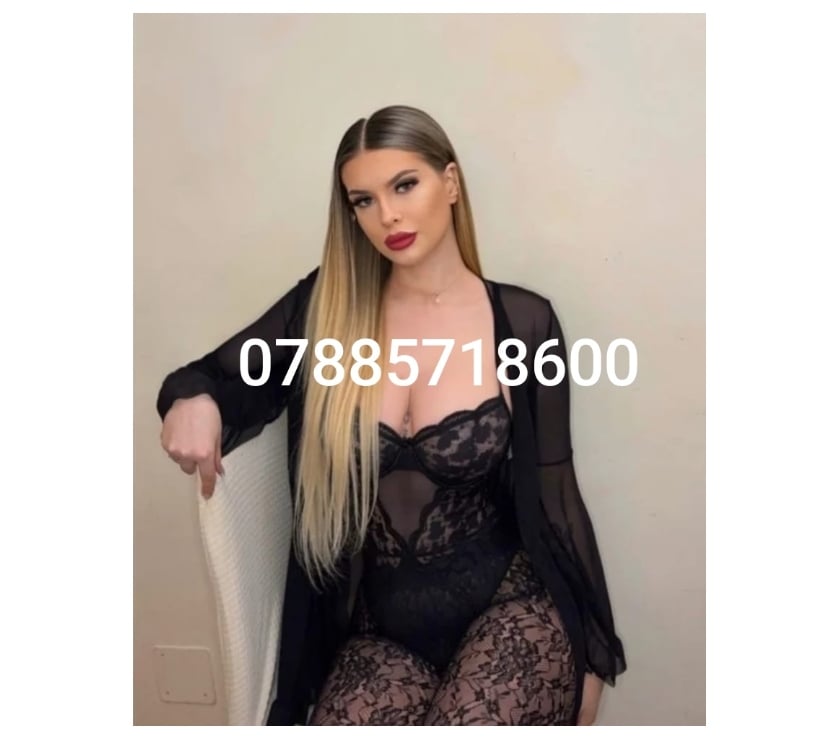 Escorts Dudley Town Centre Dudley - Photos for 🆘🆘 ONLY ONE WEEK 🆘🆘NEW IN TOWN 🆘🆘