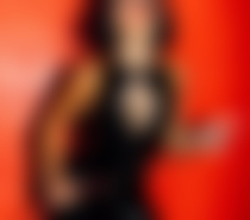 Escorts East London Aldgate East Station - East London - Photos for La Madonna Aldgate East xx
