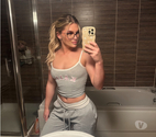 Ackers Crossing - Cheshire East — Small cute blonde - AVAILABLE NOW