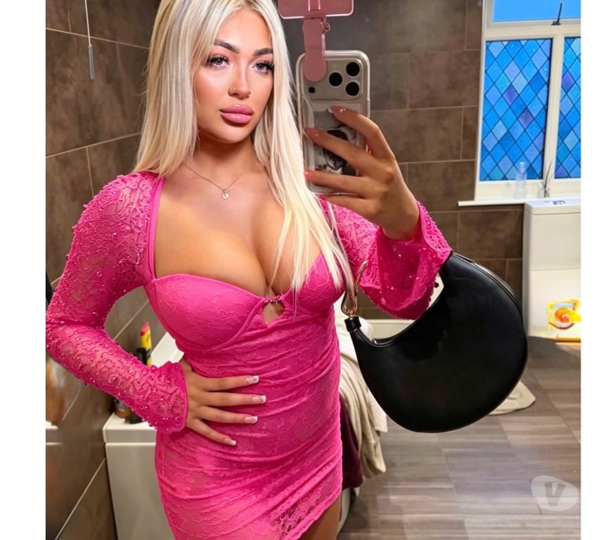 Escorts Surrey Reigate and Banstead - Photos for 24 🅷 🅿🅰🆁🆃🆈🔥BUSTY BLONDE🔥