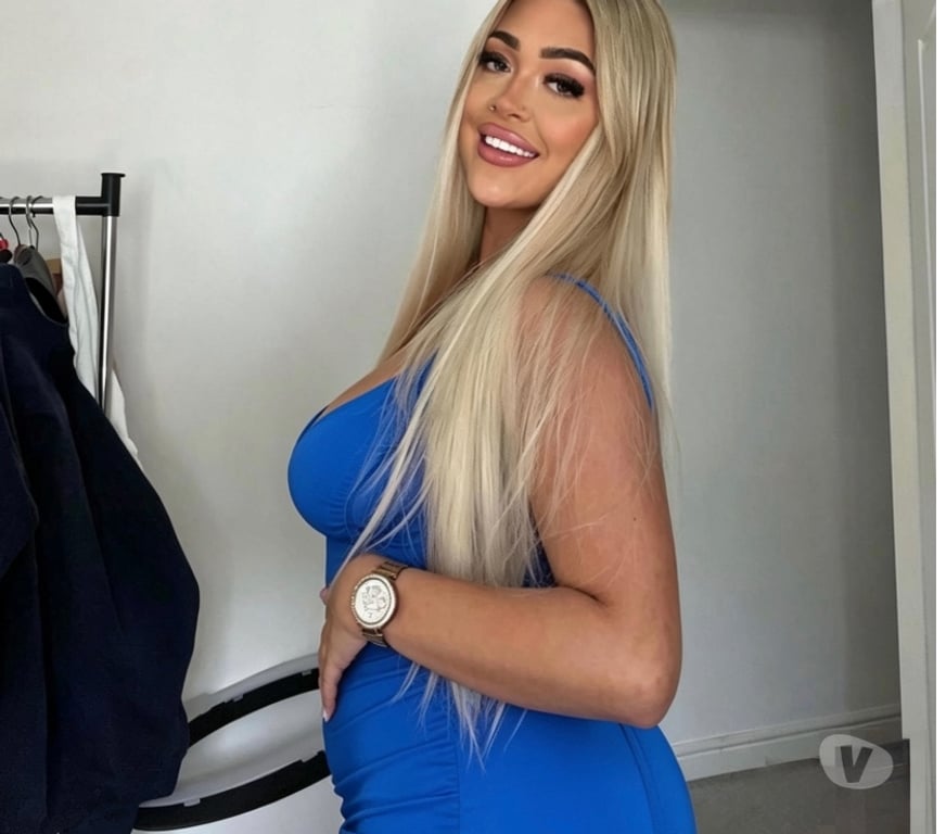 Escorts Surrey Reigate and Banstead - Photos for 24 🅷 🅿🅰🆁🆃🆈🔥BUSTY BLONDE🔥