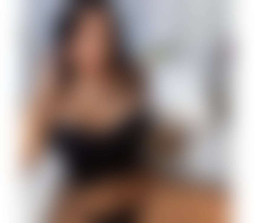 Escorts & Erotic Massage Eastwood Southend-on-Sea - Photos for 💦🥳NEW IN TOWN OUTCALL PARTY GIRL❤️💦